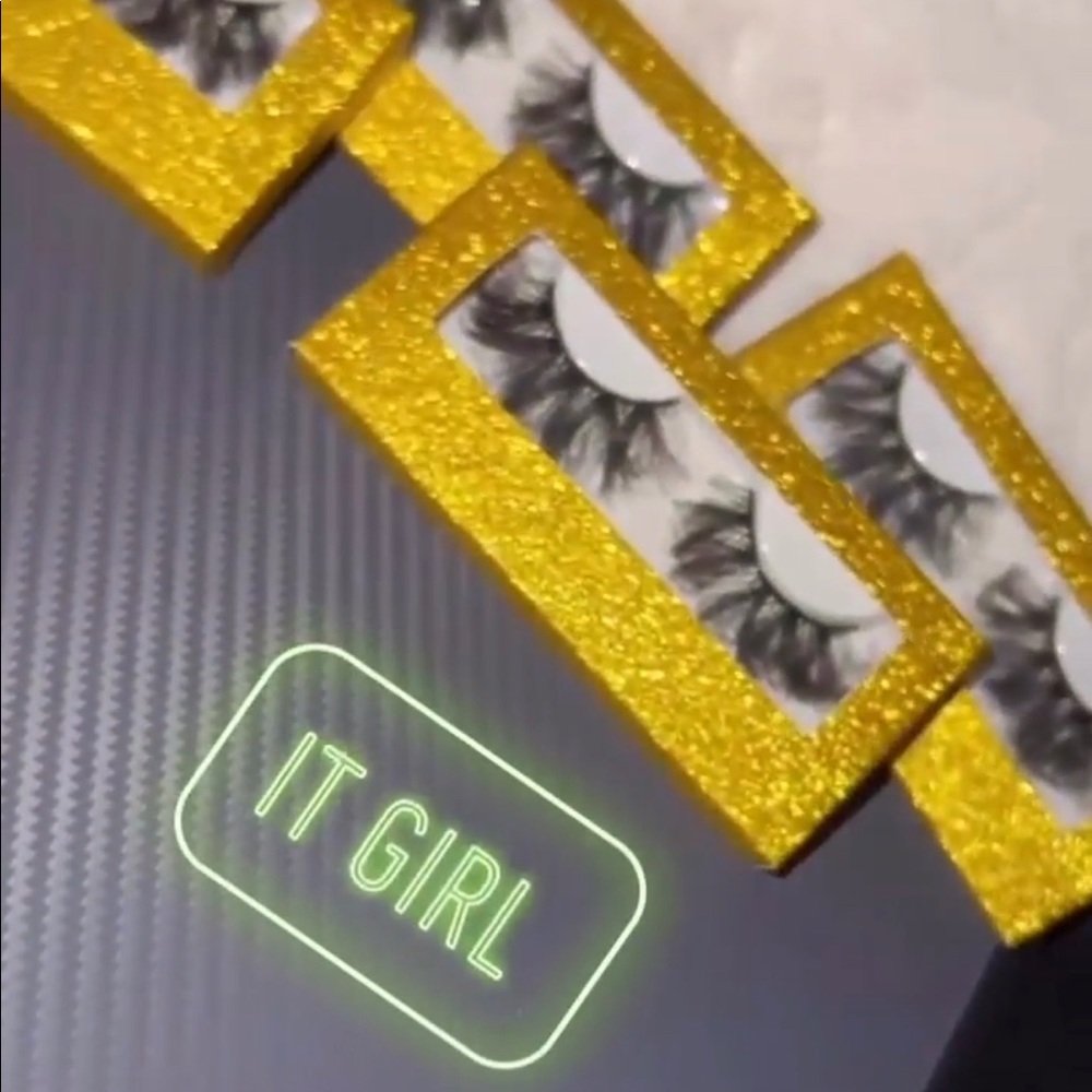 Lashes
